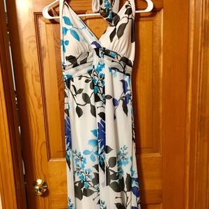 Halter White Flower Flow Dress
